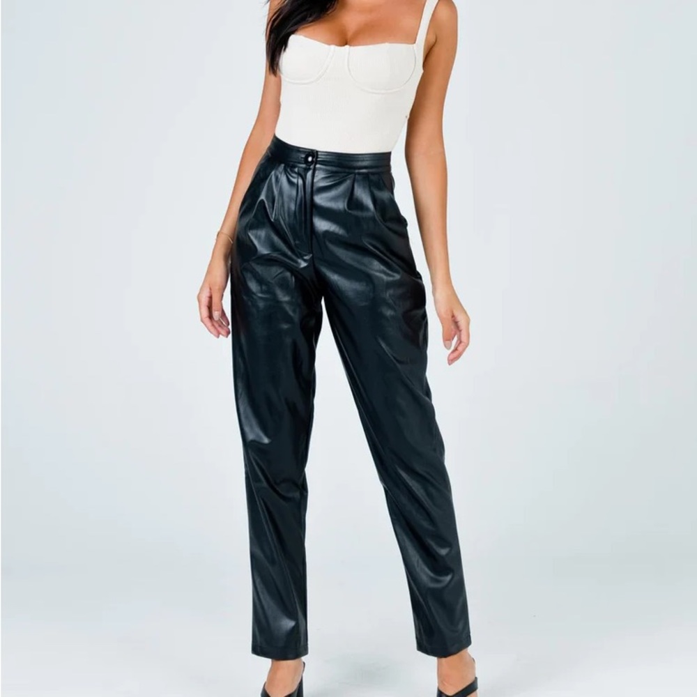 Princess Polly LOVE CLUB PANTS BLACK Faux leather Sz.US4